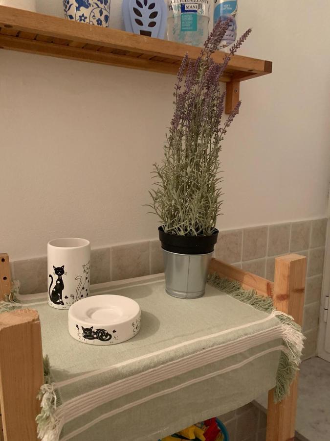 Le Parole Del Gatto Apartamento Génova Exterior foto